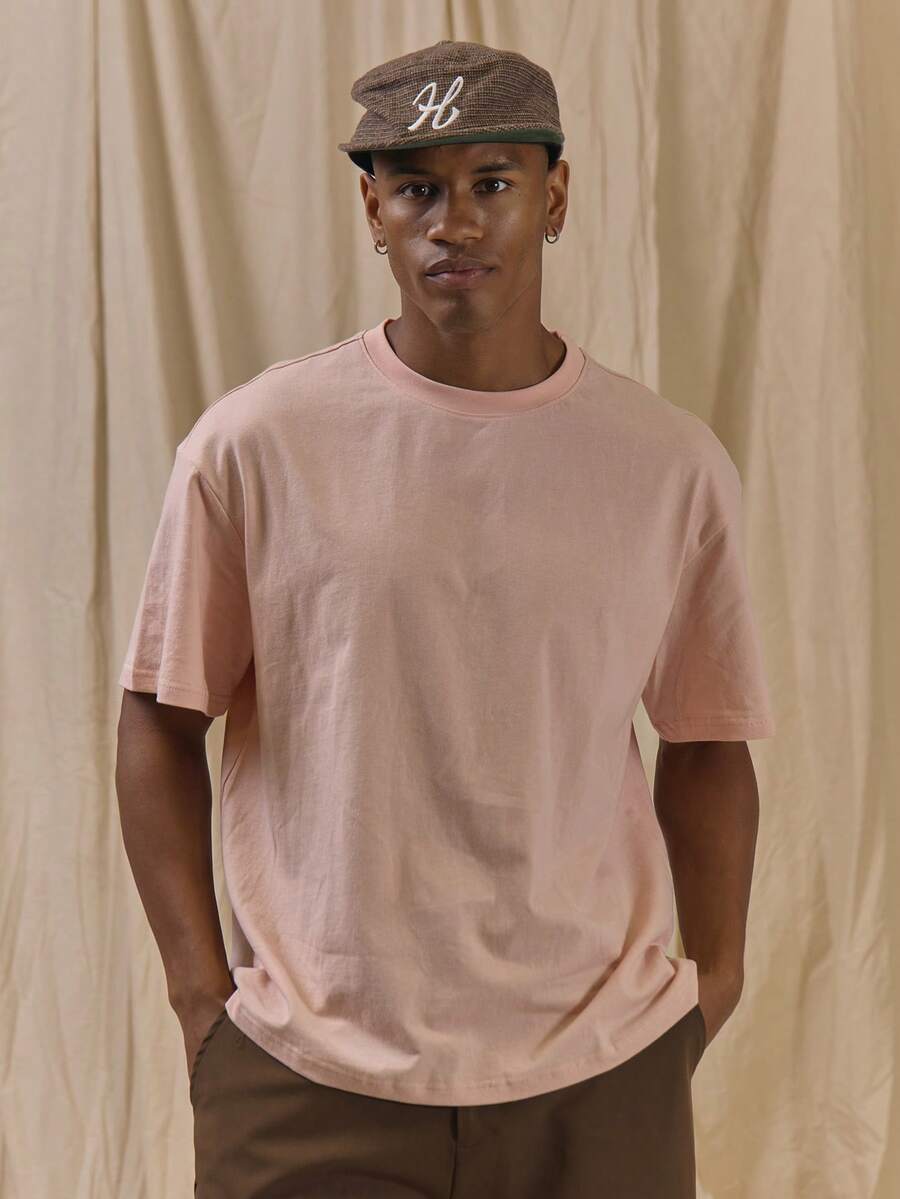 Musero Boxy Fit Oversized T-Shirt Spring Summer Streetstyle Easter Vacation - Pink - View 1