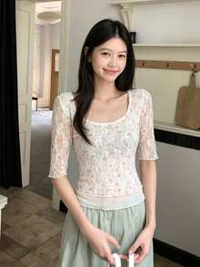 Tideelle 女款夏季新款花卉蕾絲短袖T恤 獨特美觀短版上衣 隨機圖案 適合早午餐 粉色花卉 浪漫可愛 - 白色 - 查看 6