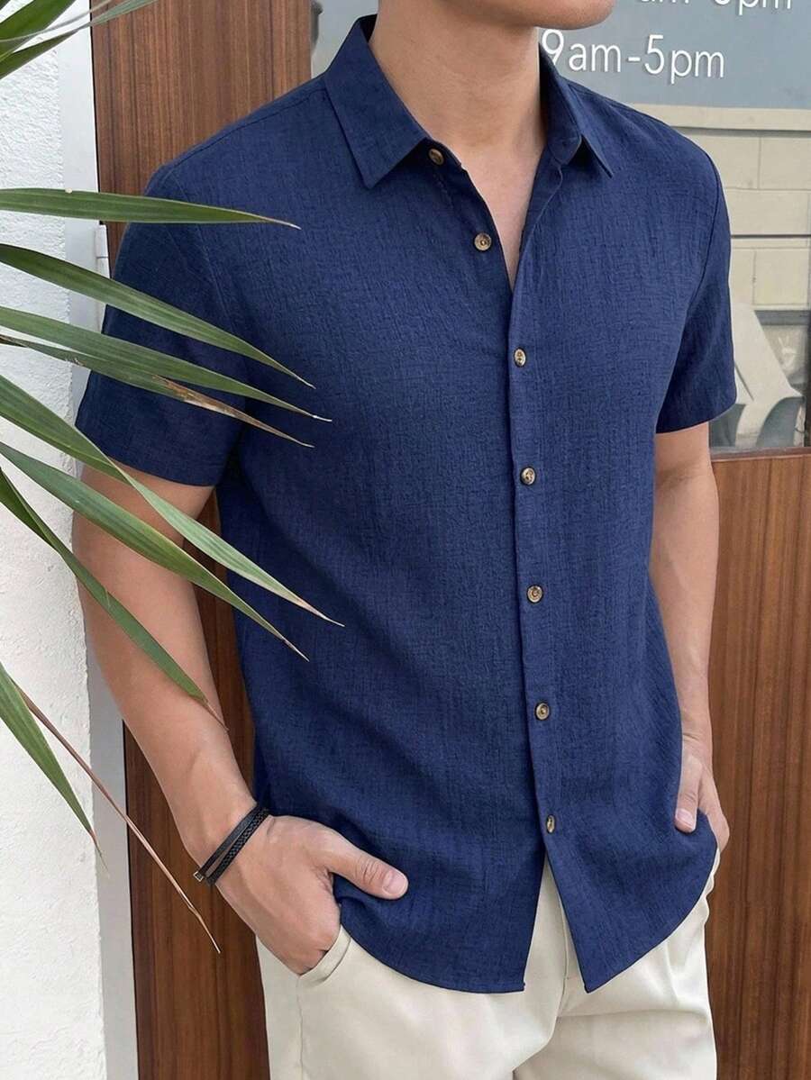 HIMLAND 男士純色單排扣休閒百搭日常短袖襯衫 - 藍色 - 查看 1