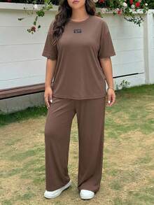 GalTyme 大码女式休闲日常通勤简约字母装饰落肩宽松T恤和阔腿裤套装，春夏秋季 - 駝色 - 查看 5