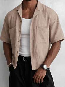 Manfinity VCAY Men's Khaki Short-Sleeve Button-Up Shirt. Relaxed Fit, Classic Collar, Chest Pockets. Versatile For Beach Vacations & - Khaki - View 6