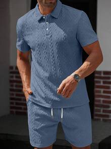 Manfinity CasualCool 男士幾何紋理短袖 Polo 衫與短褲休閒套裝 - 藍色 - 查看 3