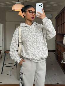 學院風復古白色豹紋，青少年女孩休閒極簡寬鬆保暖內裡運動衫，夏季上衣，適合日常通勤、聚會、秋冬/夏季、聖誕節、新年、感恩節、派對、婚禮、海灘、畢業典禮、時尚 - 白色 - 查看 4