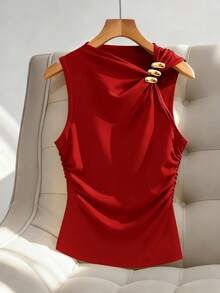Franclia Women's Elegant Minimalist Metal Decor V-Neck Sleeveless Top, Suitable For Commuting - Red - View 1