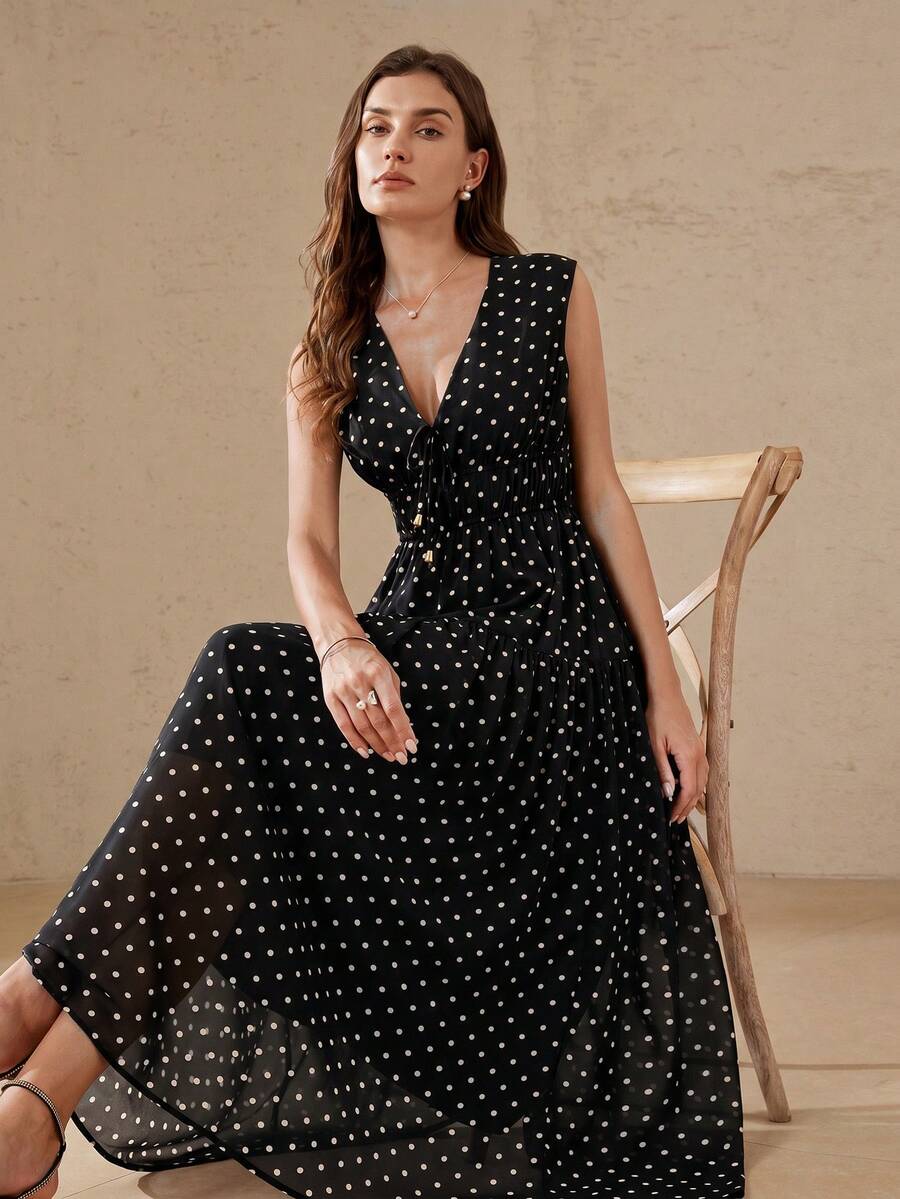BELROSIE 法式復古極簡優雅女款日常度假雪紡波點V領前綁帶收腰顯瘦喇叭袖無袖洋裝 - 黑色 - 查看 1