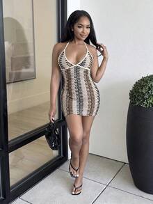Alexandranx 女款彩色提花針織對比羅紋飾邊掛脖露背深V迷你海灘洋裝派對裙 - 彩色 - 查看 6