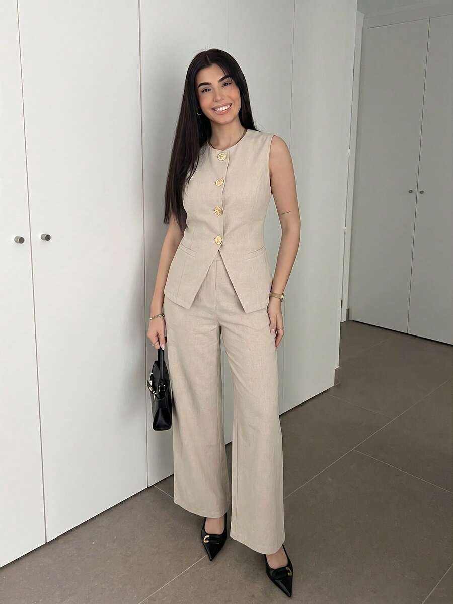 Hitanina 女款淺米色優雅夏季兩件套,100%純棉無袖上衣與長褲,法式辦公商務套裝,附金屬鈕扣裝飾 - 杏色 - 查看 1