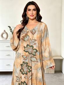 SHEIN Najma 大尺碼女款優雅阿拉伯風度假洋裝 - 彩色 - 查看 6