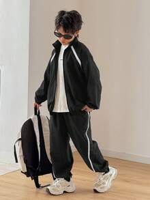SHEIN 兒童青少年男孩休閒風寬鬆運動戶外拉鍊領夾克外套與長褲兩件套，適合秋冬，休閒運動風 - 黑色 - 查看 1