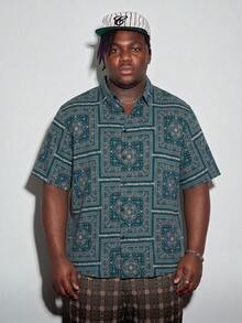 Modcrash Camisa suelta de talla grande para hombres con estampado de paisley y pañuelo - Verde Oscuro - Ver 5