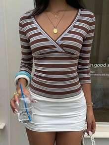 Aloruh Women's Casual Early Autumn Deep V-Neck Back To School 3/4 Sleeve Fitted T-Shirt, Striped Print, Summer Clothing, Streetwear, Suitable For Daily Commute, Dating, Gathering, Autumn/Winter, Summer, Party, Wedding, Beach, Graduation Ceremony, Elegant, Casual, Outing, Y2K, Music Festival Outfit, Holiday Clothing, Autumn Clothing - White - View 5