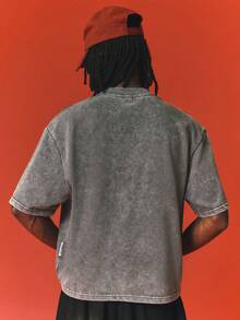 SUMWON Brand Oval Logo Patch Washed Short Sleeve Crew Neck Boxy Crop Tee With Chest Pocket Vintage Style - Grey - View 2