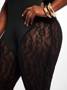 SHEIN SXY 大尺碼女款對比蕾絲深V性感掛脖連身短褲 - 黑色 - 查看 9
