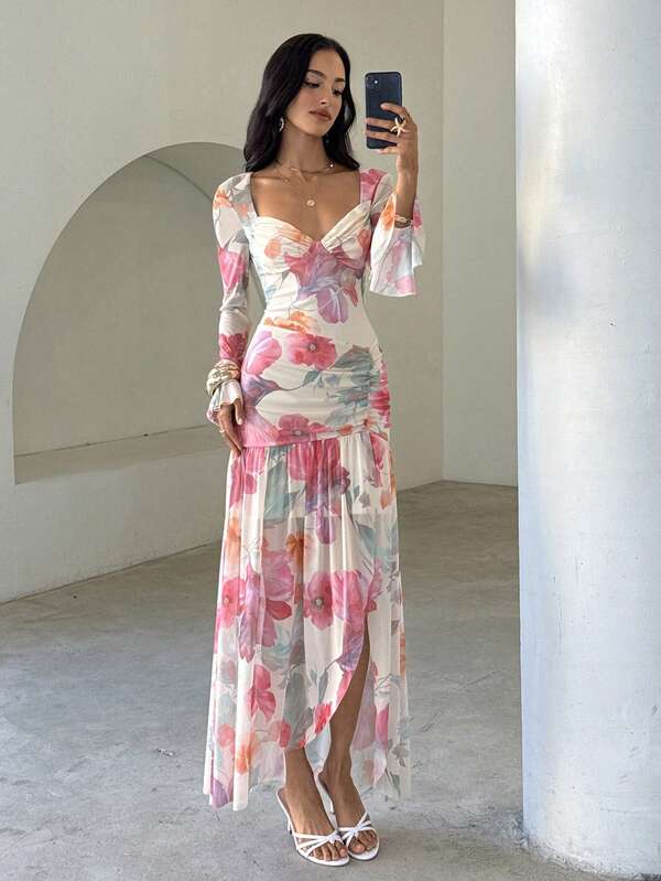 Aloruh Ditsy Floral Long Sleeve Maxi Dress With Bustier Boning, Ruffle Hem And Ruched Detail, Romantic Goddess Style For Party And Date