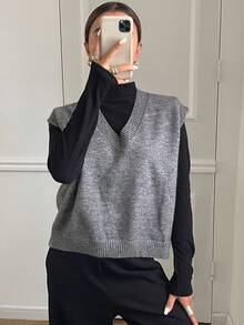 DAZY 女式宽松纯色V领毛衣背心，秋冬，返校服装 - 深灰色 - 查看 6