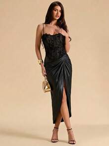 SHEIN BAE Spring/Summer Solid Black Textured Jacquard Sweet Girl Style Women's Bustier Top With Ruffle Trim, Suitable For Party Night Out And Date, Sexy - Black - View 3