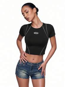 SHEIN ICON Letter Patched Detail Contrast Piping Crop Tee - Black - View 9