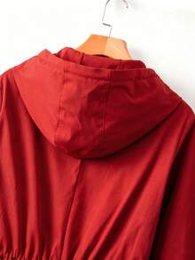 SHEIN LUNE CURVE 大尺碼女款收腰連帽風衣外套，韓系休閒優雅青春感寬鬆版型，高品質夏季秋季服飾 - 紅色 - 查看 5