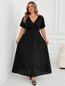 SHEIN CURVE+ 大尺碼法式波點印花單排扣V領洋裝 - 黑與白 - 查看 6