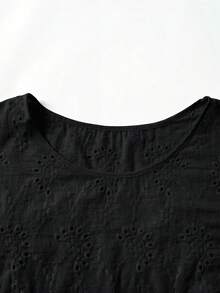 Rusticease 大尺碼女款刺繡設計圓領短袖休閒襯衫 - 黑色 - 查看 3