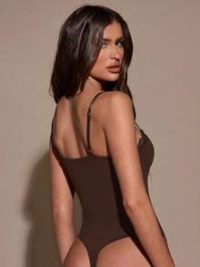 SHEIN BAE Women's Solid Color Contrast Lace Fashion Camisole Camisole - Coffee Brown - View 2
