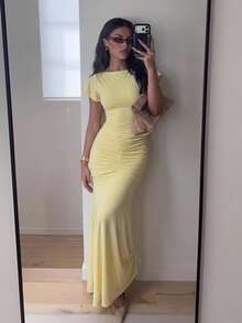 Lumalex Pale Yellow Boat Neck Maxi Dress With Flutter Sleeves Ruched Hip Detail Bodycon Bodice And Flared Hem Skirt Summer Holiday Outfits Elegant Dinner - Light Yellow - View 2