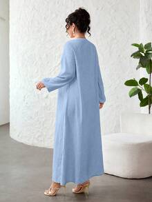 Al Najma V領刺繡拼接紋理純色阿拉伯風洋裝 - 藍色 - 查看 6