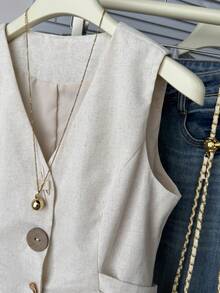 DAZY V-Neck Sleeveless Fitted Beige Linen Fabric Button Decor Waist-Cinching Women's Vest Summer - Khaki - View 3