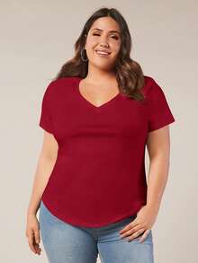 SHEIN BASICS 大尺碼純色V領T恤夏季上衣 - 酒紅色 - 查看 5