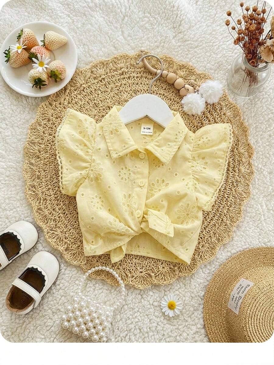 SHEIN 女婴可爱夏季度假花卉刺绣领短袖衬衫 - 芥末黃 - 查看 1