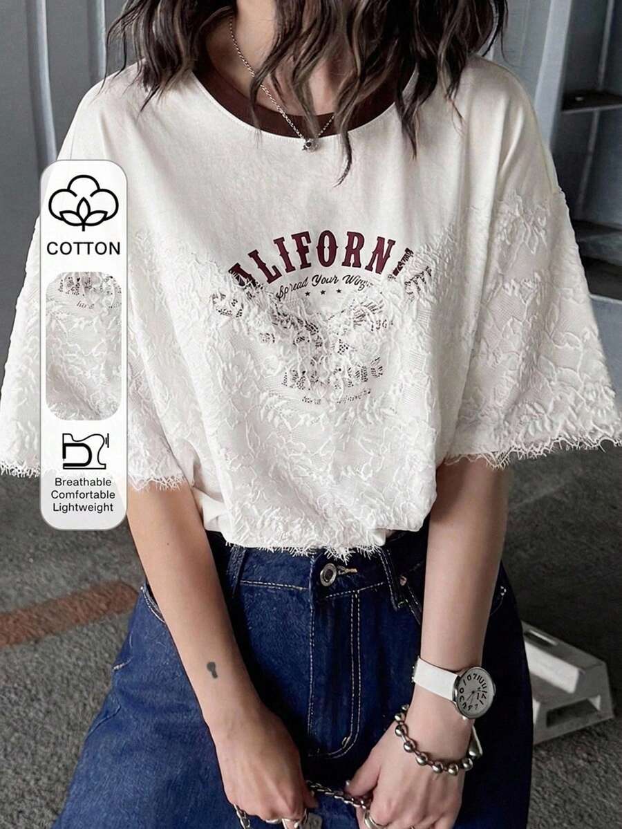FRIFUL 女款字母印花蕾絲拼接休閒百搭日常穿搭T恤 - 白色 - 查看 1