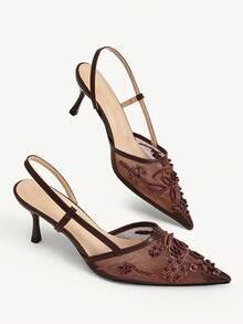 CUCCOO CHICEST 女鞋春夏新款，網布刺繡露跟涼鞋，尖頭細高跟，復古輕熟風，通勤穿搭 - 棕色 - 查看 6
