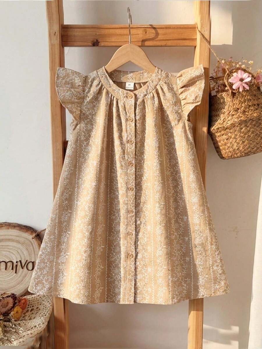 SHEIN 少女蕾丝镂空短袖公主风碎花连衣裙，可爱甜美风格，简约时尚，百搭舒适，适合外出、购物、旅行、夏季散步等场合