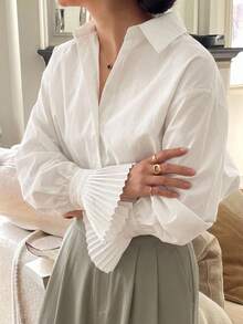 DAZY Camisa con puños plisados y hombros caídos, blusas de manga larga, ropa de otoño con estilo preppy - Blanco - Ver 1