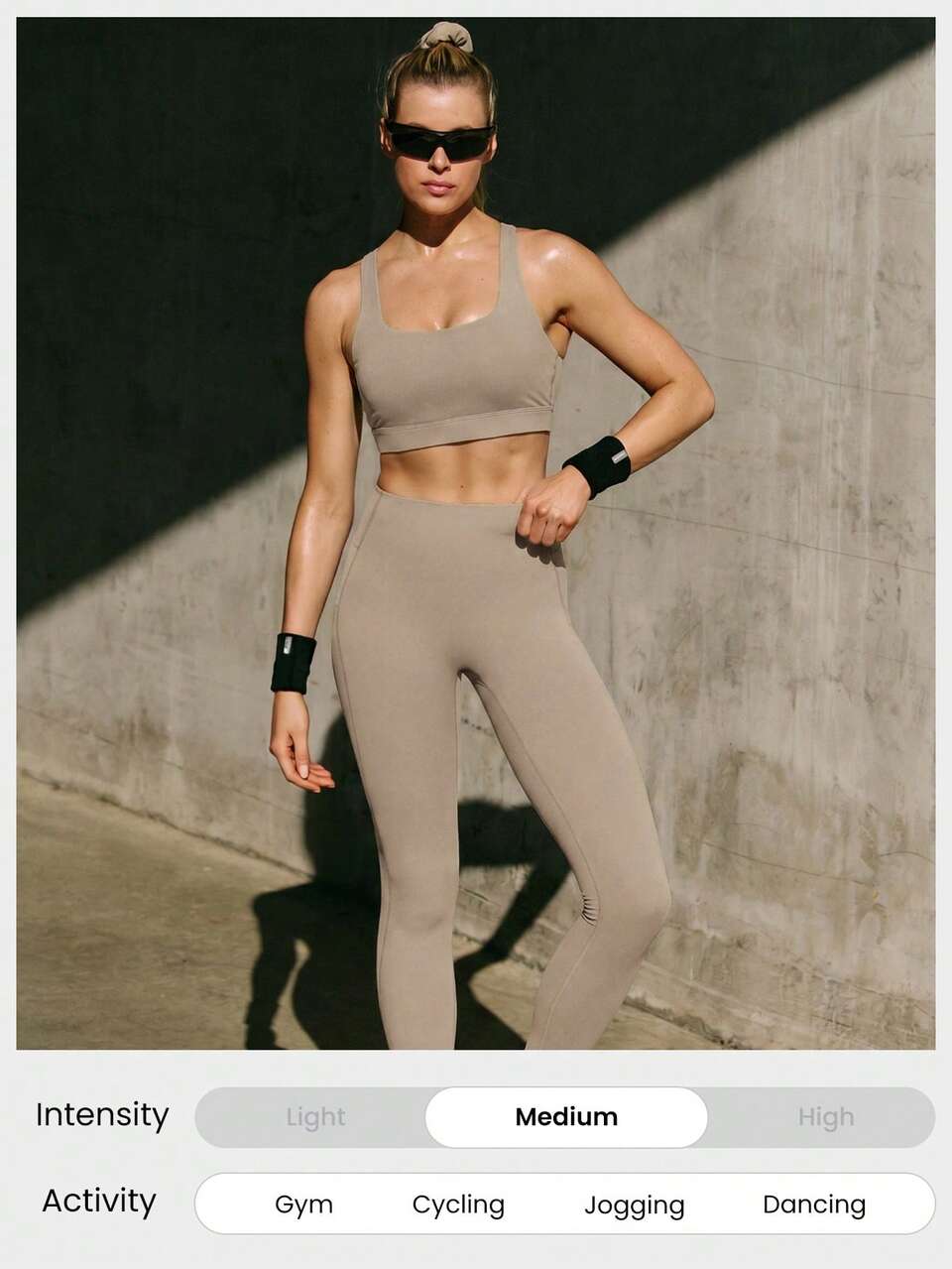 24" FeatherFit™-Sculpt Sweat-O-Clock Compressive Anti-Roll Tummy Control No Front Seam Side Pockets Leggings Low Impact Training Running Workout Gym