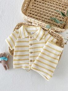 SHEIN Vintaside Kids 2件組新生兒休閒日常針織提花領口短袖上衣與鬆緊腰短褲套裝，適合戶外或舒適夏季多用途穿搭 - 黃色 - 查看 4