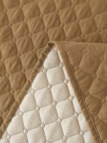 1 Piece Solid Color Plaid Splash-Resistant Non-Slip Thin Pet Blanket Suitable For Large, Medium And Small Cats And Dogs Suitable For Bedroom And Living Room Pet Sofa Protective Cover (1 To 4 People) - Khaki - View 3