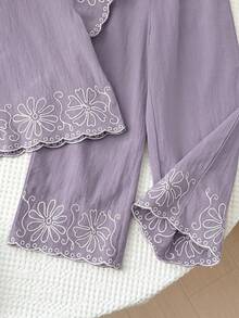 LMoss Kids 女童圓領花卉刺繡圖案短袖上衣與長褲套裝 - 紫色 - 查看 4
