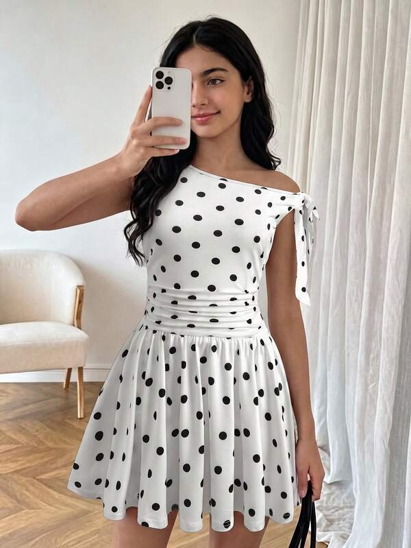 Vestido mini sin mangas para niña y adolescente, cuello asimétrico, estampado de ciervo con lunares vintage en blanco y negro, plisado, lazo decorativo, bajo con volantes, falda completa, elegante estilo princesa, para ir a clase, fiesta, cumpleaños, a juego para hermanas, madre e hija, dulce y lindo para vacaciones
