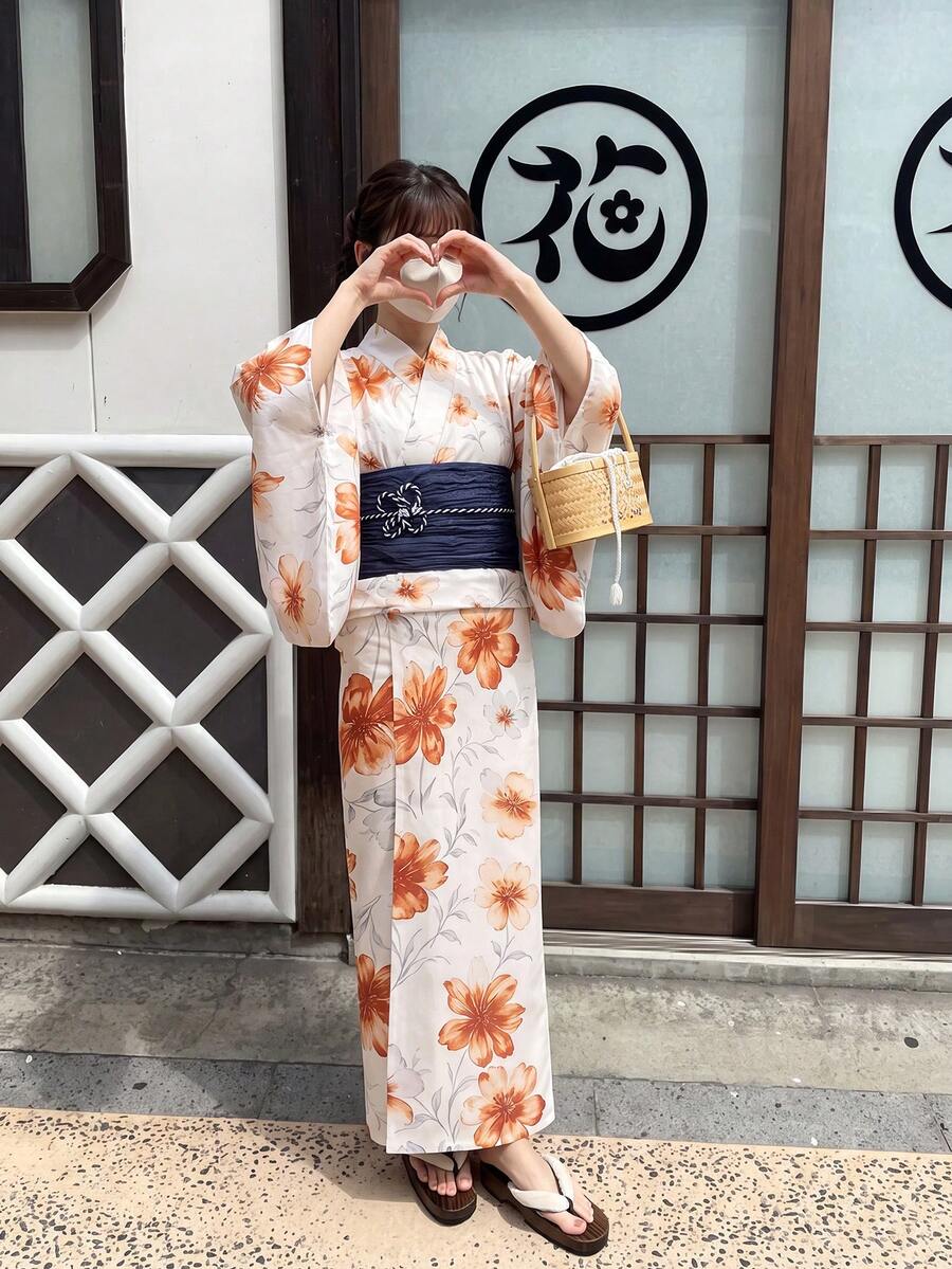 Irokai 日式女款花卉印花收腰前開衩和服浴衣 - 橘色 - 查看 1