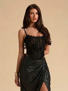 SHEIN BAE Spring/Summer Solid Black Textured Jacquard Sweet Girl Style Women's Bustier Top With Ruffle Trim, Suitable For Party Night Out And Date, Sexy - Black - View 4
