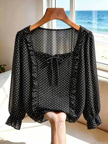 GlowEve CURVE Damen Quadratischer Ausschnitt Schwarz & Weiß kleine Polka Dot Chiffon Cover-Up, leichtes Puffärmel transparent Sonnenschutz lockeres Hemd, Rüschensaum Polka Dot Chiffon Top, lockeres schmeichelhaftes Quadratischer Ausschnitt Bindung vorne dünnes Langarm Sonnenschutz Cover-Up Hemd - Verschiedenfarbig - Übersicht 1