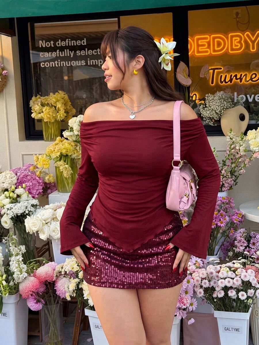SHEIN EZwear 情人节大码女式露肩荷叶边不对称下摆优雅长袖衬衫 - 酒紅色 - 查看 1