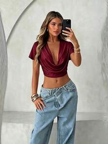 Sirith New Solid Color Deep V-Neck Sexy Cropped T-Shirt Top - Burgundy - View 5