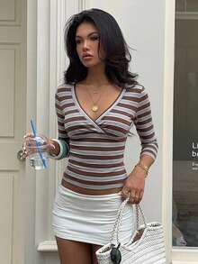 Aloruh Women's Casual Early Autumn Deep V-Neck Back To School 3/4 Sleeve Fitted T-Shirt, Striped Print, Summer Clothing, Streetwear, Suitable For Daily Commute, Dating, Gathering, Autumn/Winter, Summer, Party, Wedding, Beach, Graduation Ceremony, Elegant, Casual, Outing, Y2K, Music Festival Outfit, Holiday Clothing, Autumn Clothing - White - View 6