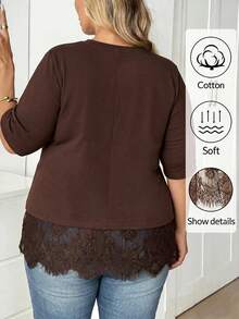 SHEIN CURVE+ Große Größen Damen Baumwollmischung T-Shirt mit elegantem Spitzensaum, kurzärmelig, Rundhalsausschnitt, Casual Top, bequemes schwarzes Baumwoll-T-Shirt mit Spitzenbesatz, modisches kurzärmeliges Rundhals-Oberteil mit schickem schwarzem Spitzensaum, Baumwollmischung Damen Casual Fit kurzärmeliges Alltagsshirt, Valentinstag Spitzenbesatz Top, Baumwoll-Oberteil, Casual Top, Casual Top Frühling, Damen Sommer, Neujahrsparty Top, Schwarzes Top - Braun - Übersicht 2