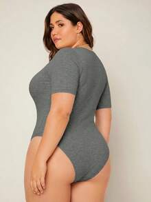 SHEIN BASICS 大尺碼純色圓領連身衣女款夏季穿搭 - 灰色 - 查看 2