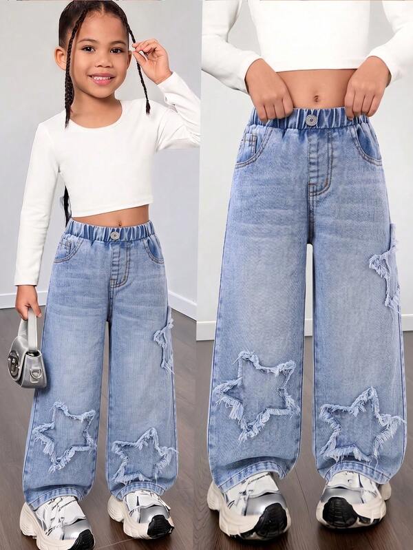 SHEIN Girls' Denim Straight Wide Leg Pants, Light Blue Washed Denim, Elastic Waist Design, Loose Fit With Wide Leg Straight Cut, Frayed Hem And Star Patch Embroidery Decor, Suitable For All Seasons, Can Be Paired With T-Shirts, Sweatshirts Or Cropped Tops, Casual Street Style, Suitable For Daily Wear, School, Shopping And Other Occasions