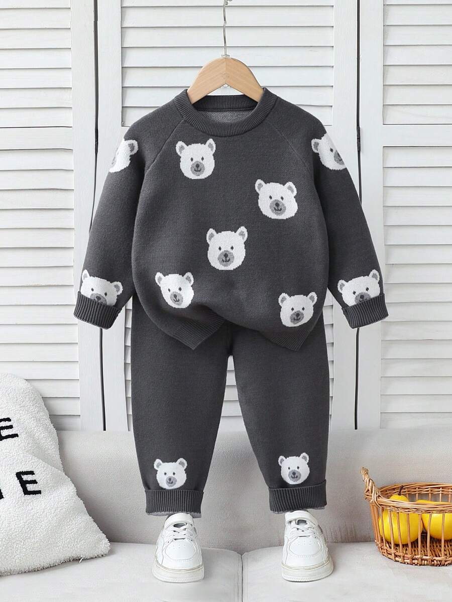 SHEIN Setelan Baju Rajut Jacquard Motif Lucu untuk Anak Laki-laki Musim Gugur/Dingin: Sweater Lengan Panjang dan Celana Panjang