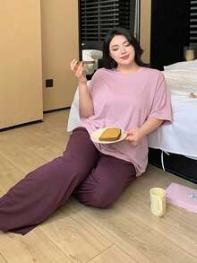 Dazy Plus 圓領圖案印花寬鬆短袖上衣與鬆緊腰長褲家居休閒睡衣套裝 - 粉色 - 查看 6